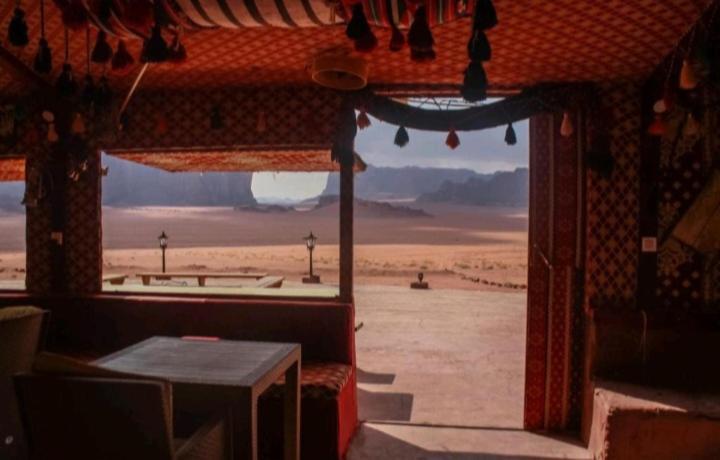 Apartmán Saleem With Jeep Tour Wadi Rum Exteriér fotografie