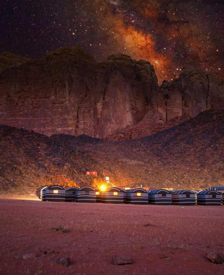 Apartmán Saleem With Jeep Tour Wadi Rum Exteriér fotografie